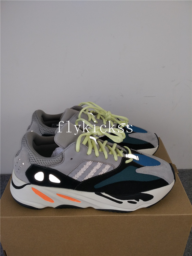 Adidas Kanye West Yeezy Wave Runner 700 Boost